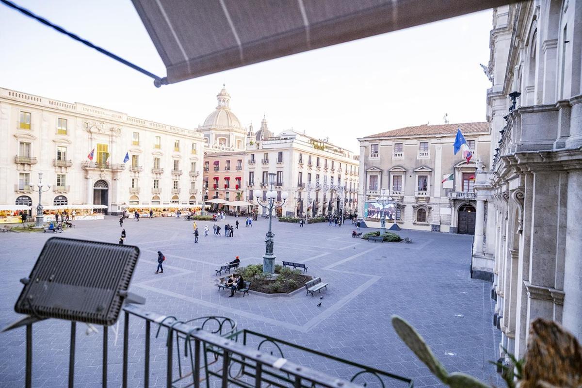 Charme Catania Central Suites エクステリア 写真