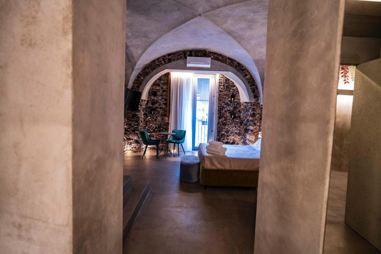 Charme Catania Central Suites エクステリア 写真