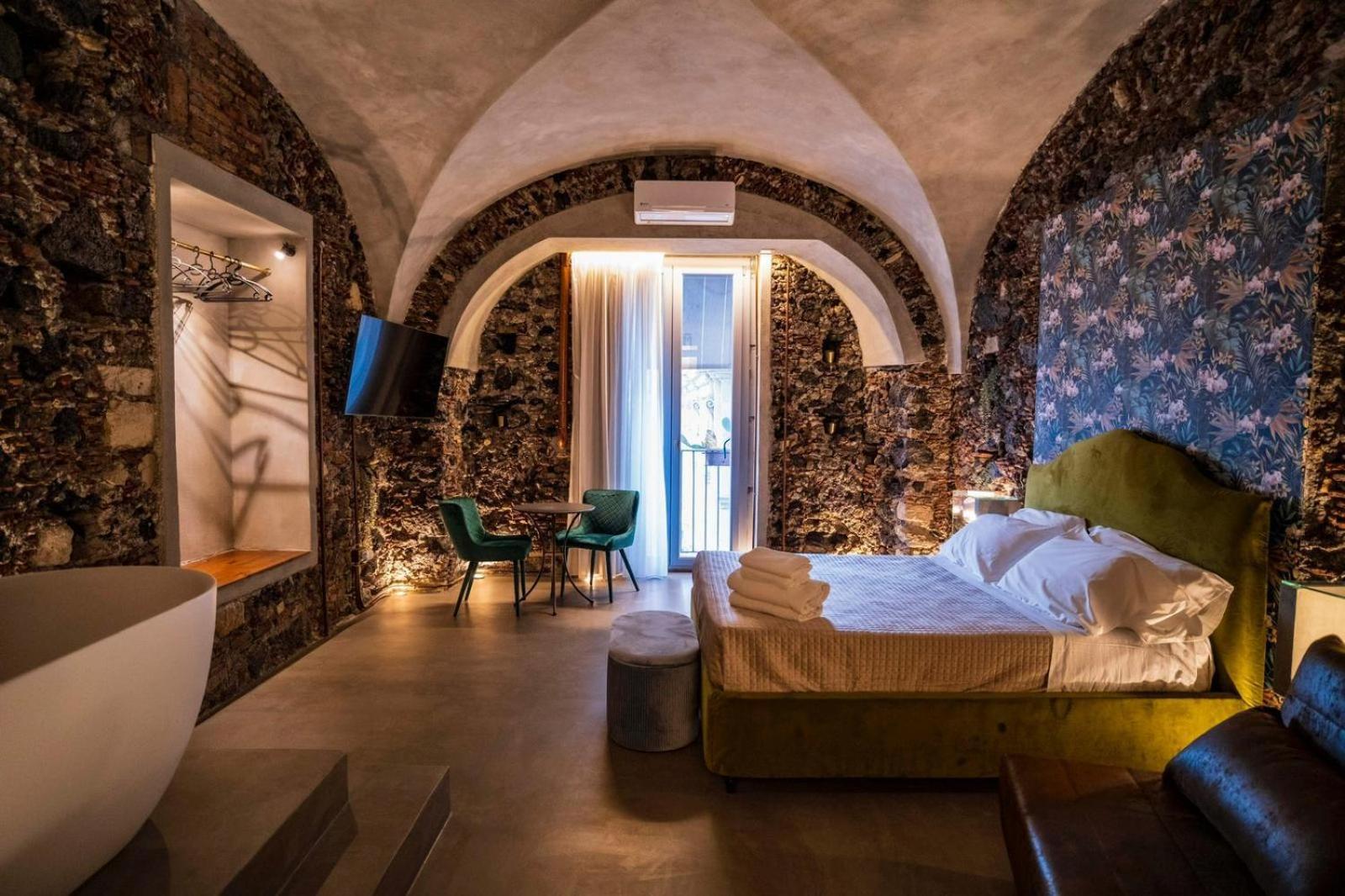 Charme Catania Central Suites エクステリア 写真