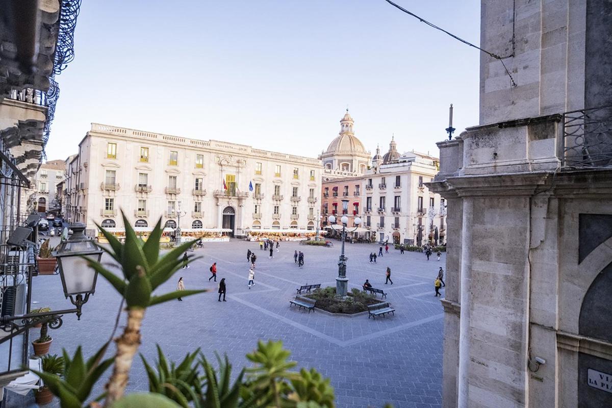 Charme Catania Central Suites エクステリア 写真