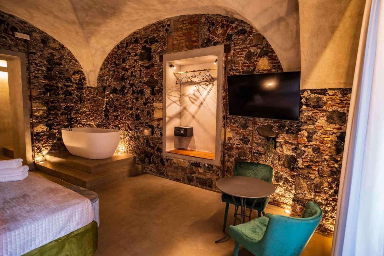 Charme Catania Central Suites エクステリア 写真