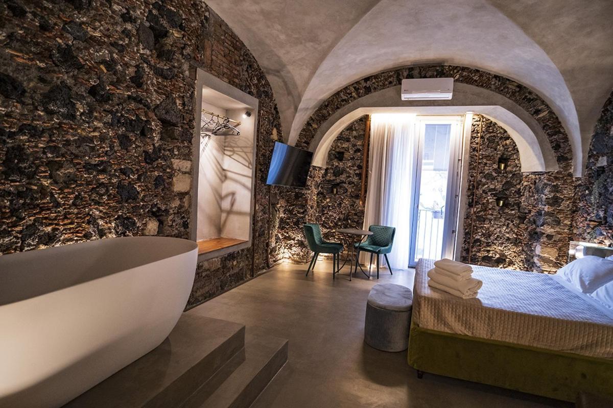 Charme Catania Central Suites エクステリア 写真